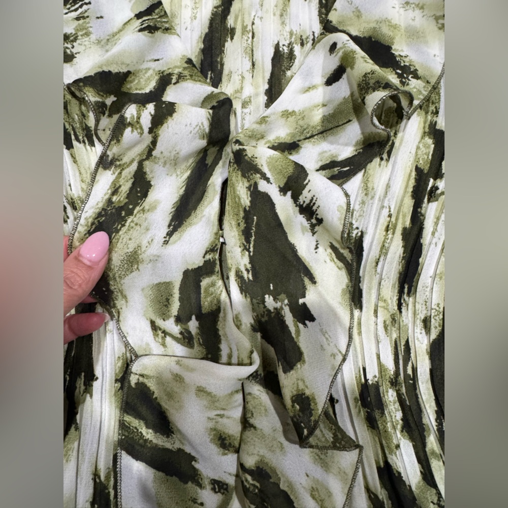 Alison Taylor Green and White Ruffled Blouse size L - Picture 11 of 13